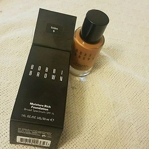 Bobbi Brown moisture rich foundation
